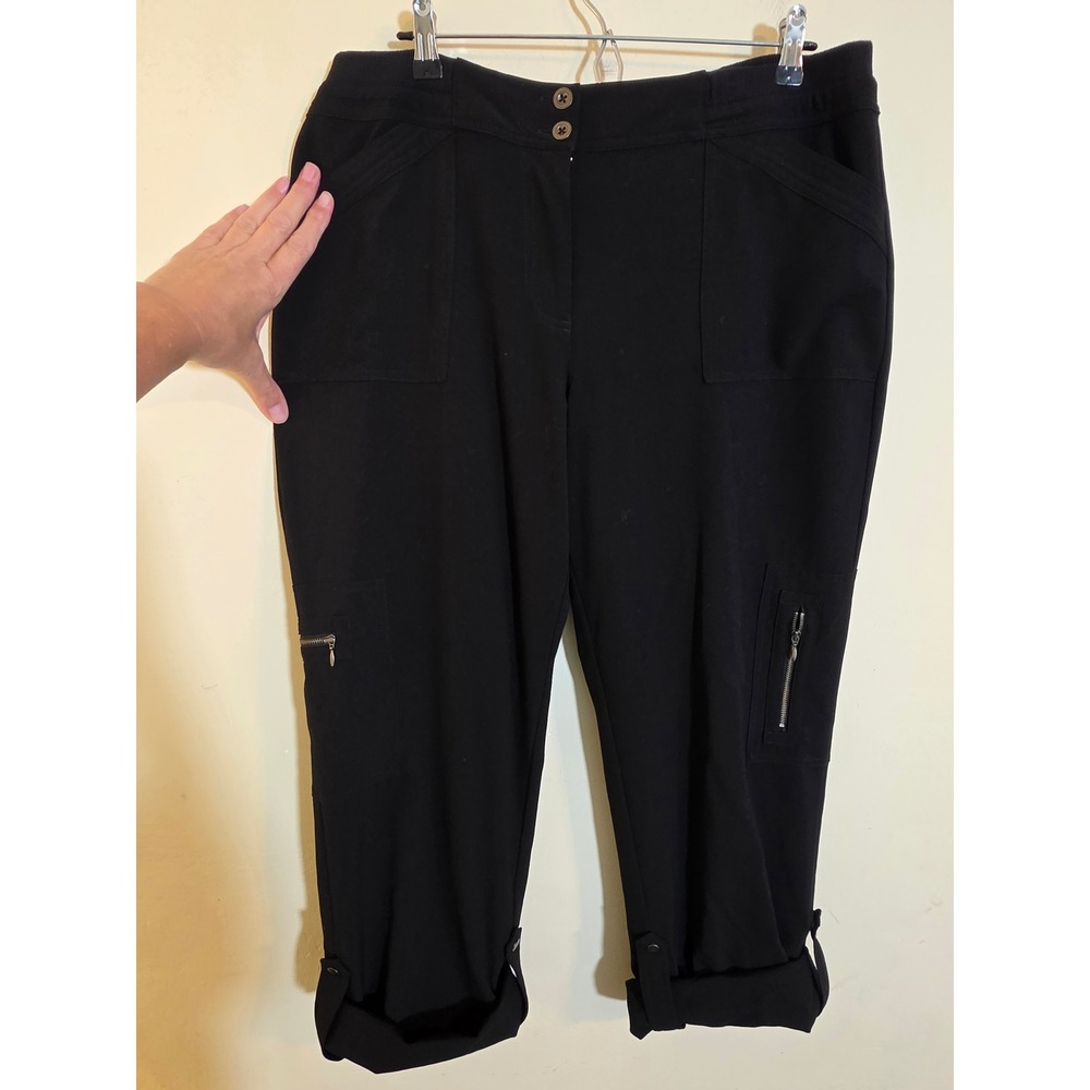 Chico's Black Cargo Capri Pants Roll Tab Hem Size 2.5(14) 18107685